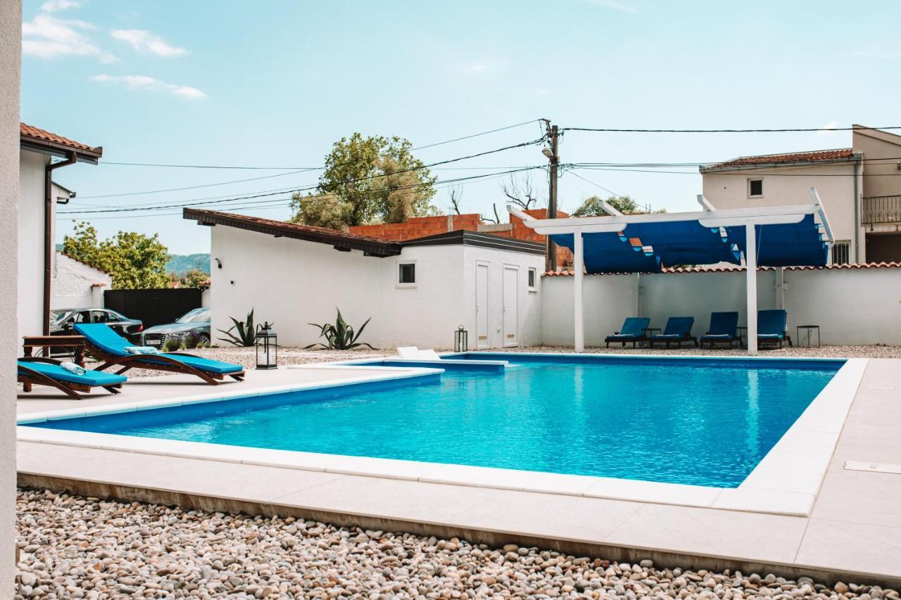 Villa Mane à Mostar Extérieur photo