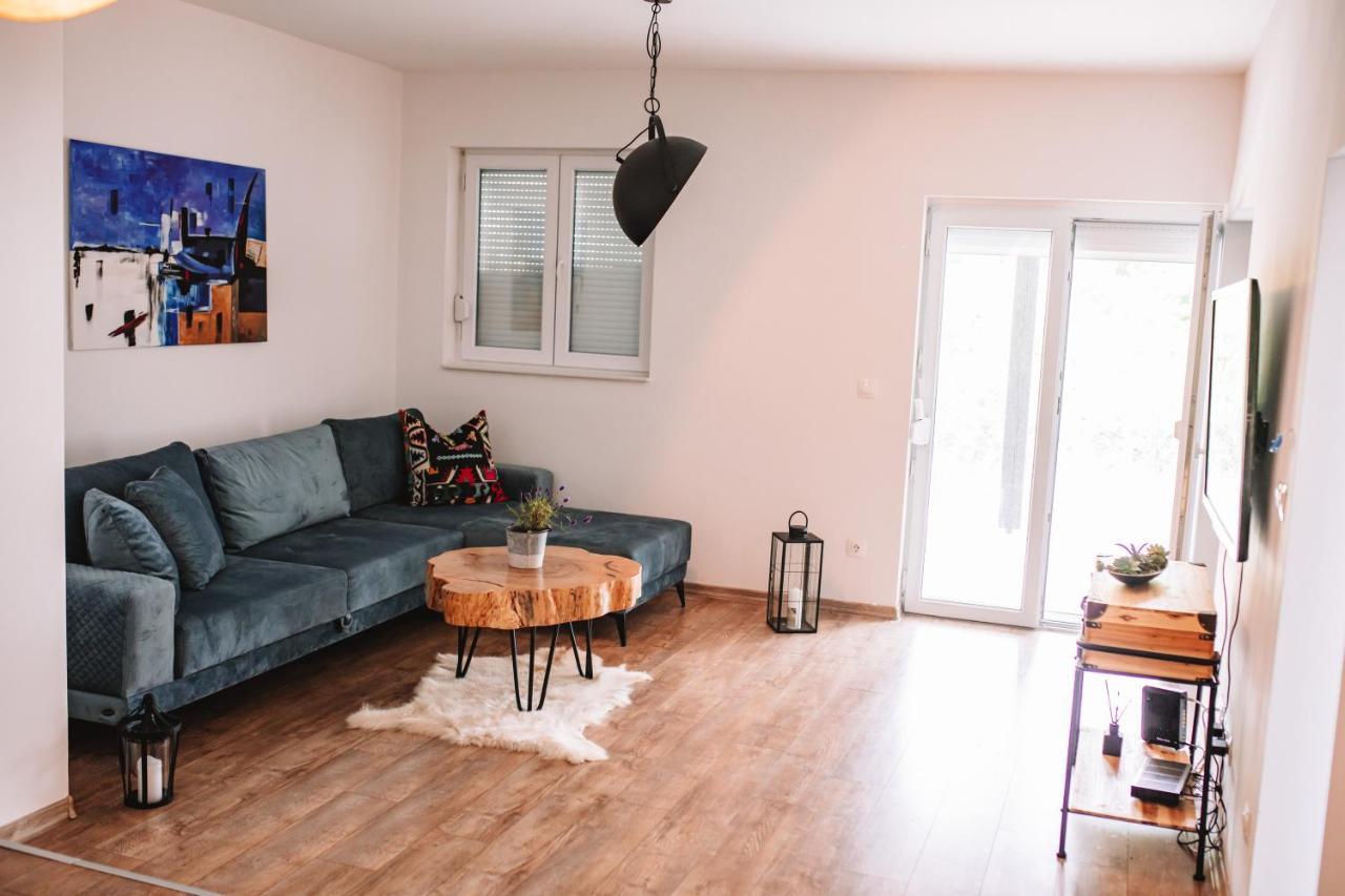 Villa Mane à Mostar Extérieur photo